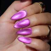 Aurora-sun-kiss-cat-eye-nail-design-deep-purple-magnetic-press-on-nails-show