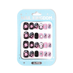 aquarium-day-press-on-nails-set