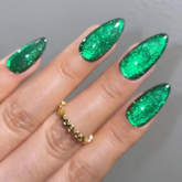 green-Emerald-magnetic-cat-eye-press-on-nails