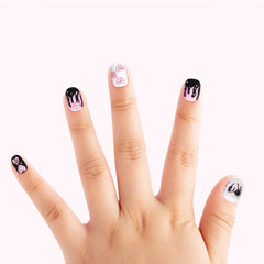 pink-heart-press-on-nails-set-hand-show