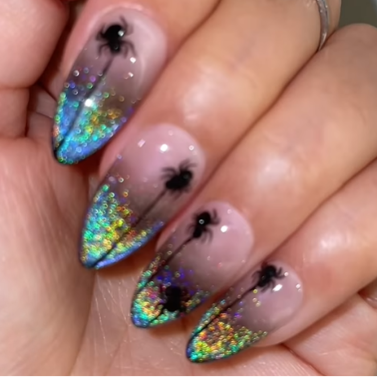 Holographic-ombre-cat-eye-fake-nails-black-spider-Halloween-press-on-nails