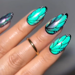 chrome-glazed-butterfly-wings-press-on-nails-show