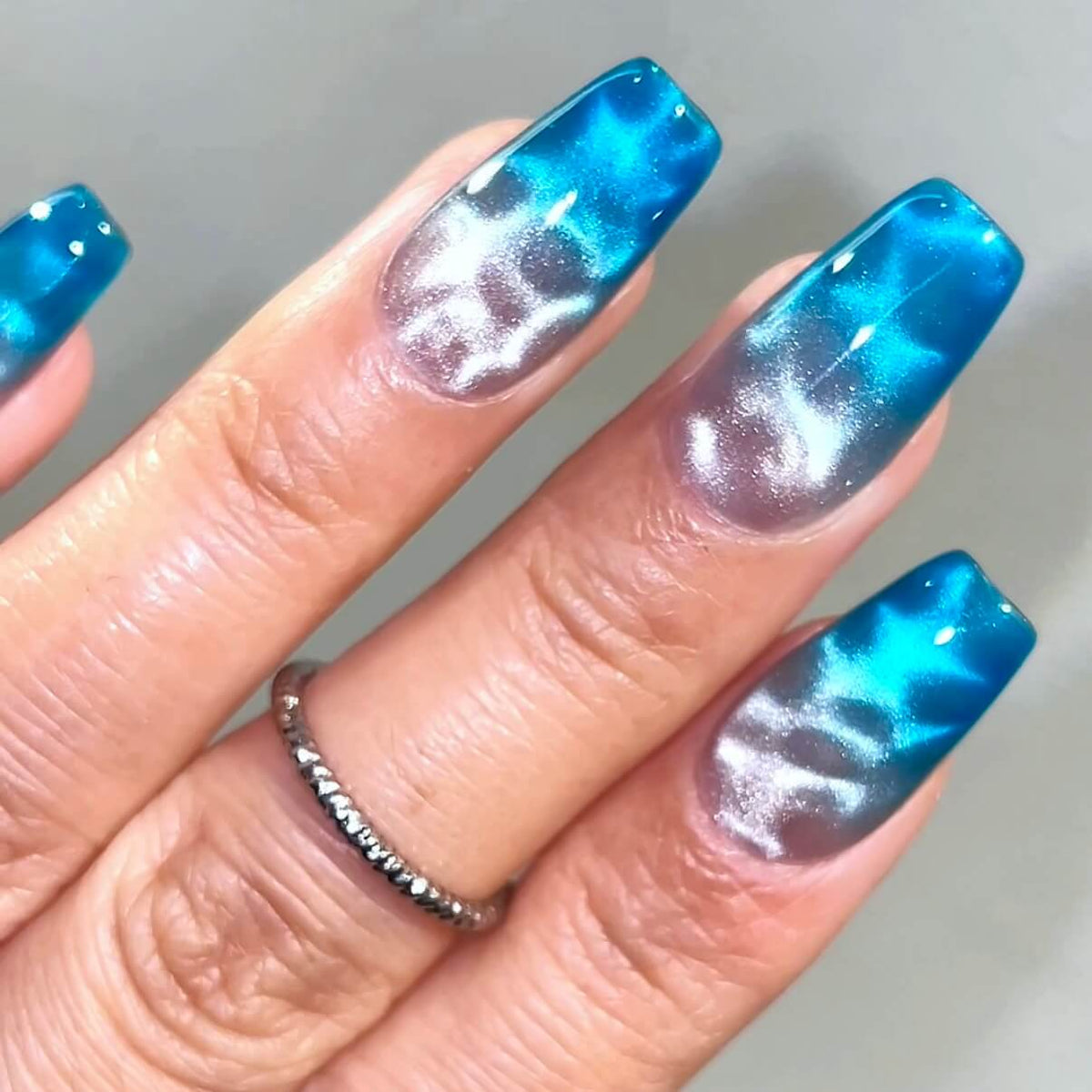 ocean-wave-press-on-nails