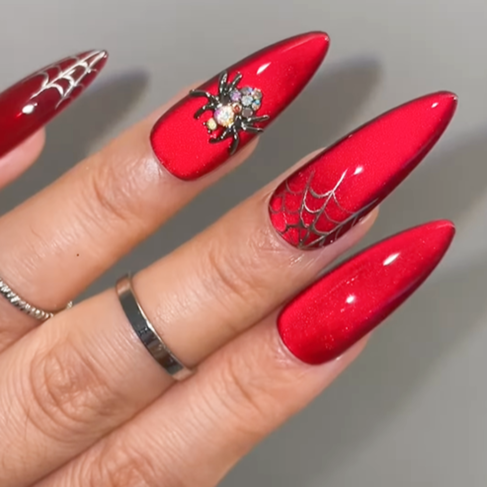 red-velvet-cat-eye-fake-nails-Halloween-red-spider-web-press-on-nails